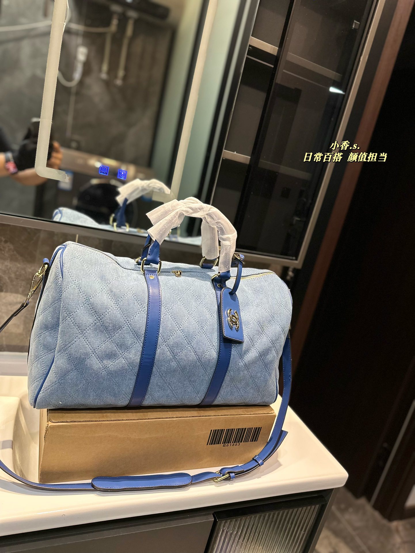 Cc new arrival travel bag size: 45*26 cm