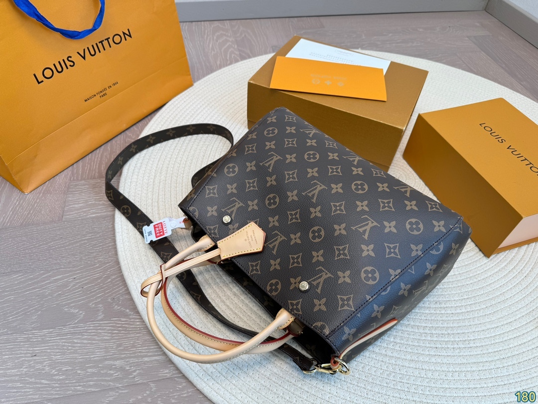 louis-new-arrival-montaigne-bag-2365