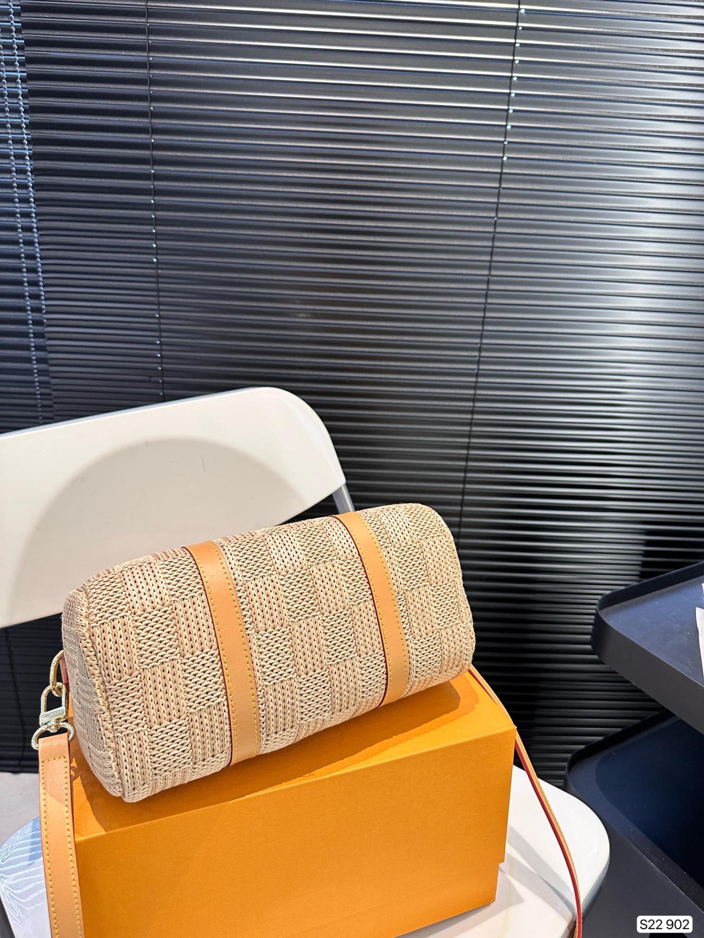 Louis new arrival Noe Purse bag size: 25 * 14 cm