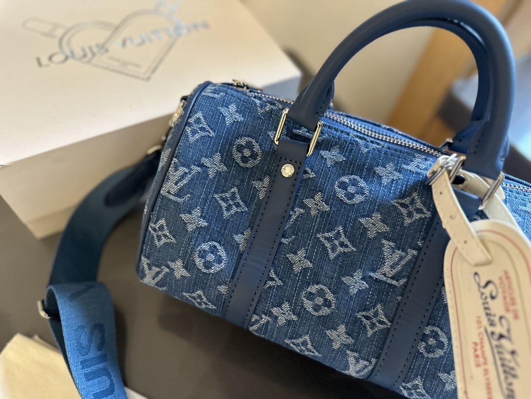 Louis Lvkeepall new arrival denim bag size: 25 * 12 cm
