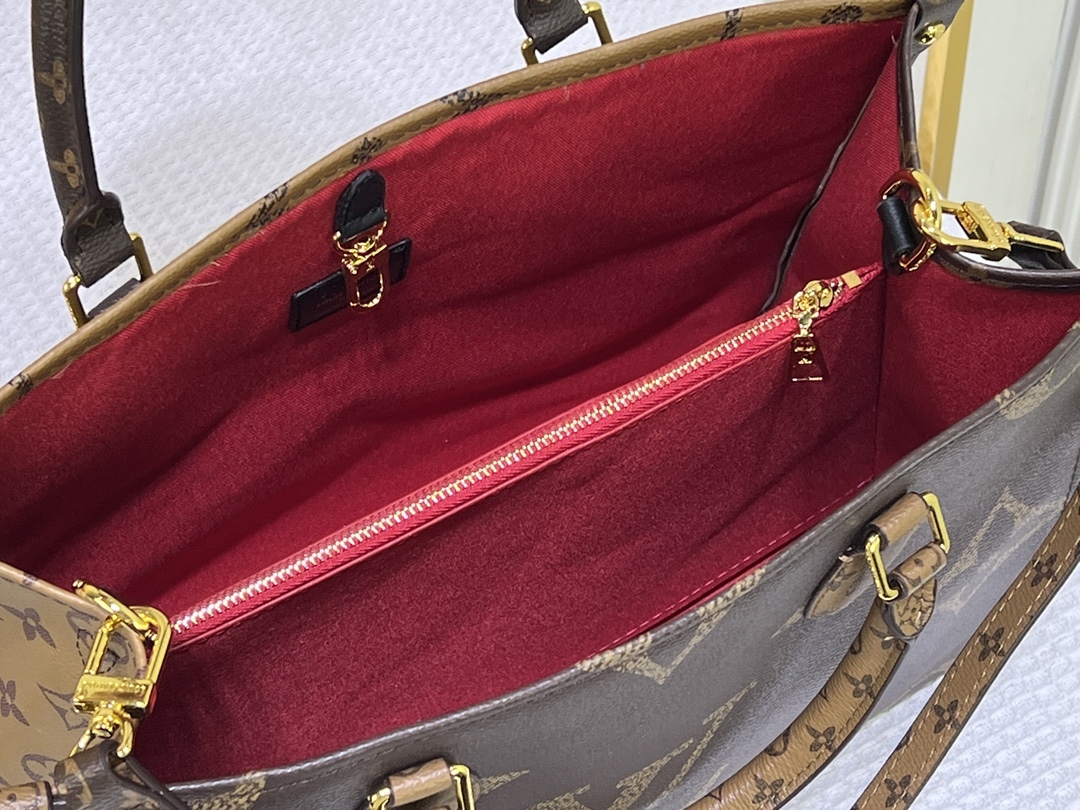 Louis new arrival OnTheGo Voyage bag size: 35 cm