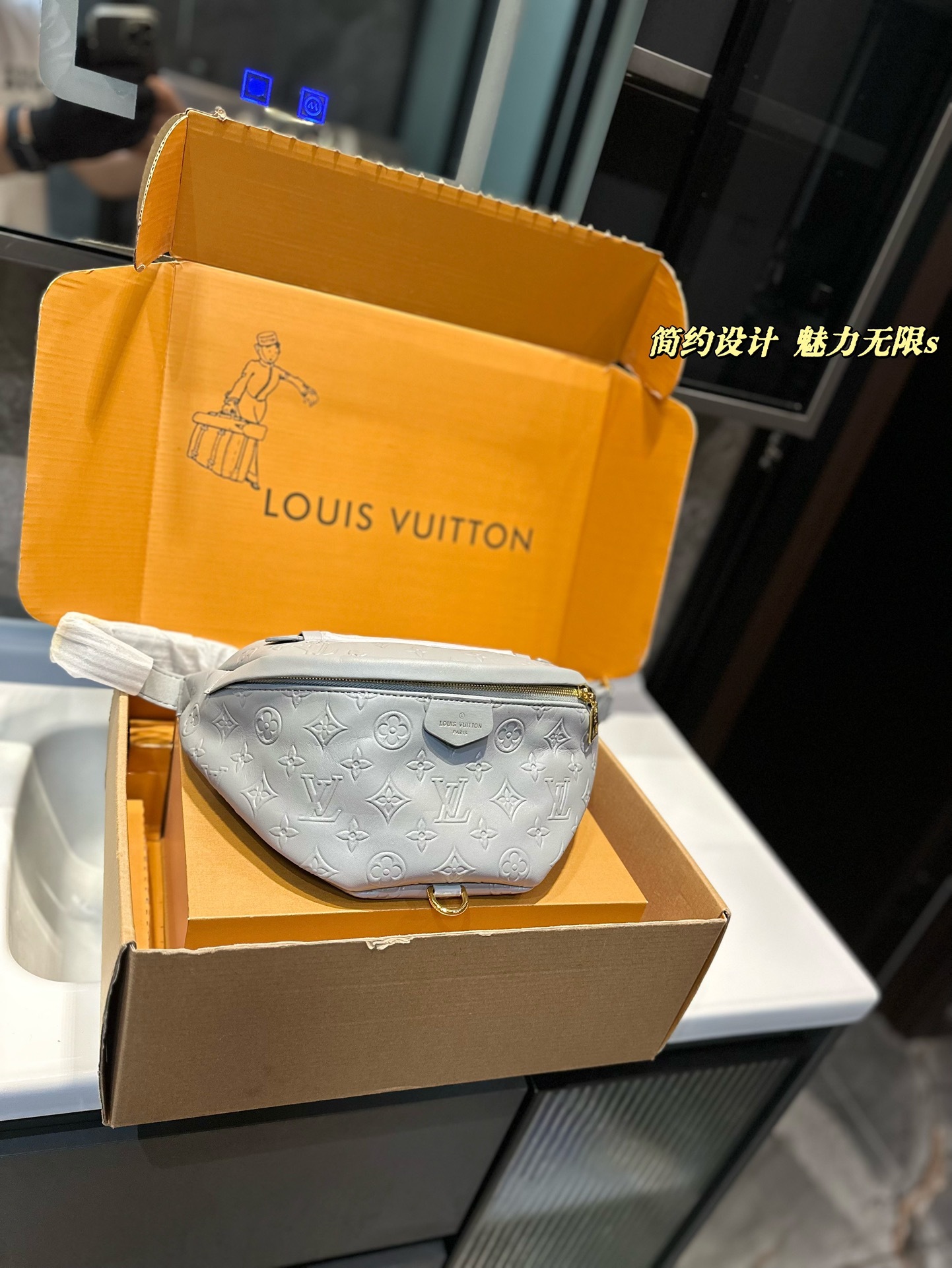 louis-new-arrival-waist-bag-6150