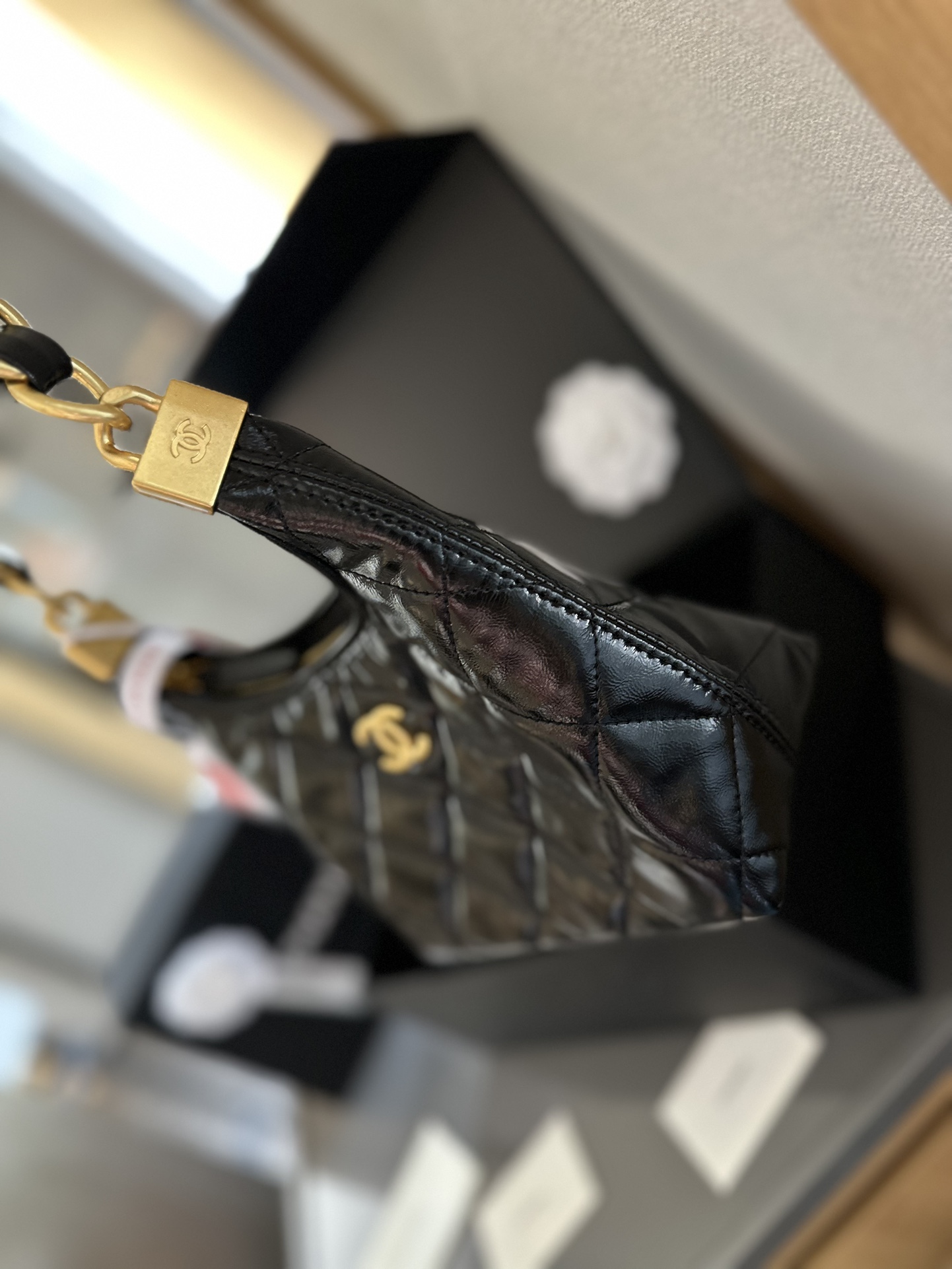 cc-new-arrival-24-hobo-bag-size-22cm-8236