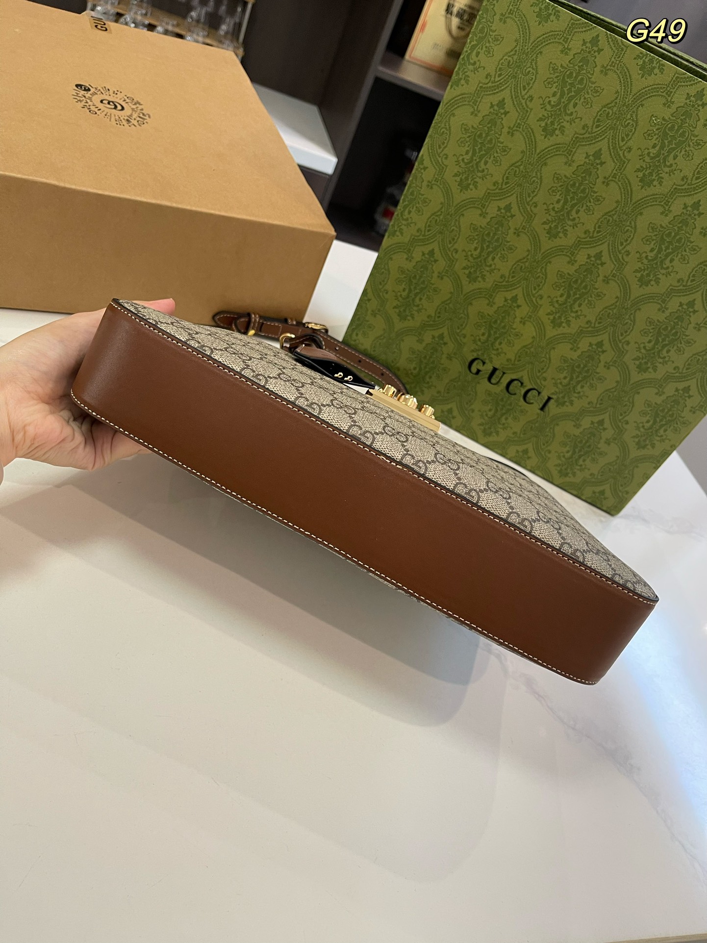 gg-padlock-new-arrival-bag-size-31-22cm-5253