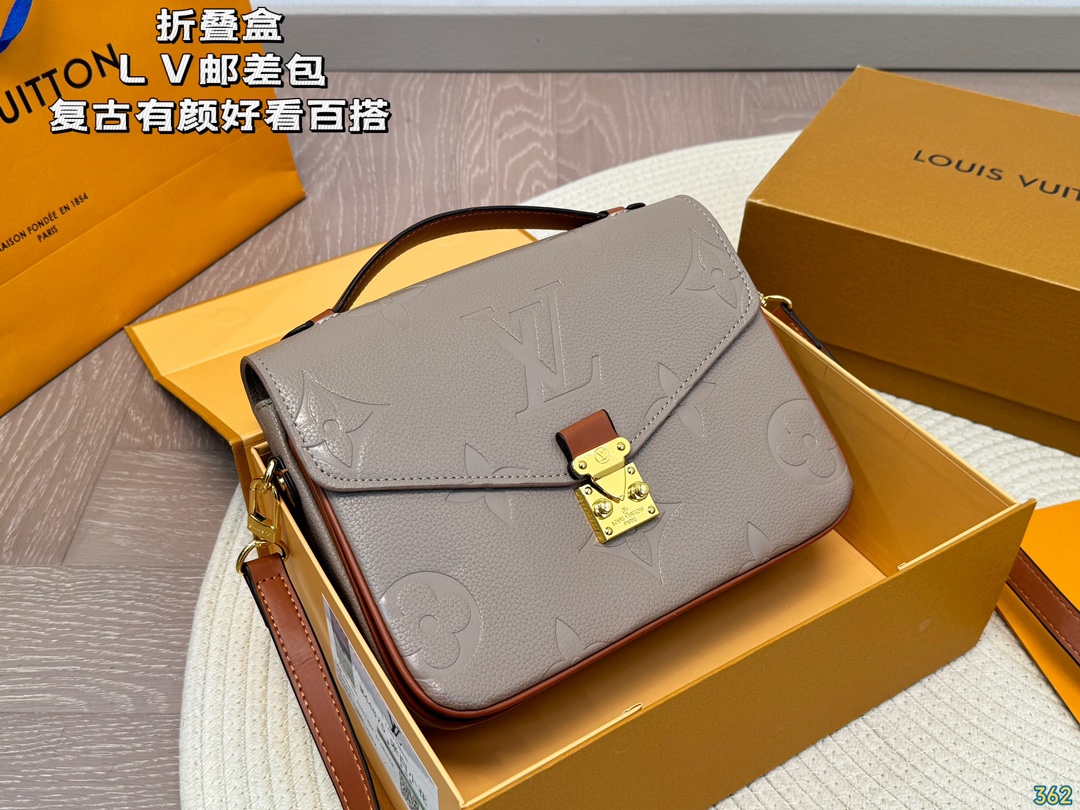 louis-2024-new-arrival-pochette-bag-size-24-18-cm-859