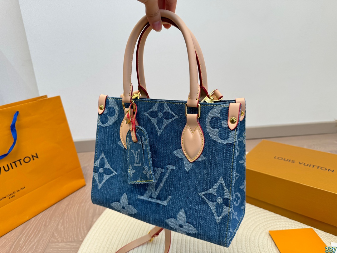 louis-new-arrival-onthego-denim-bag-small-size-25-20-cm-2930