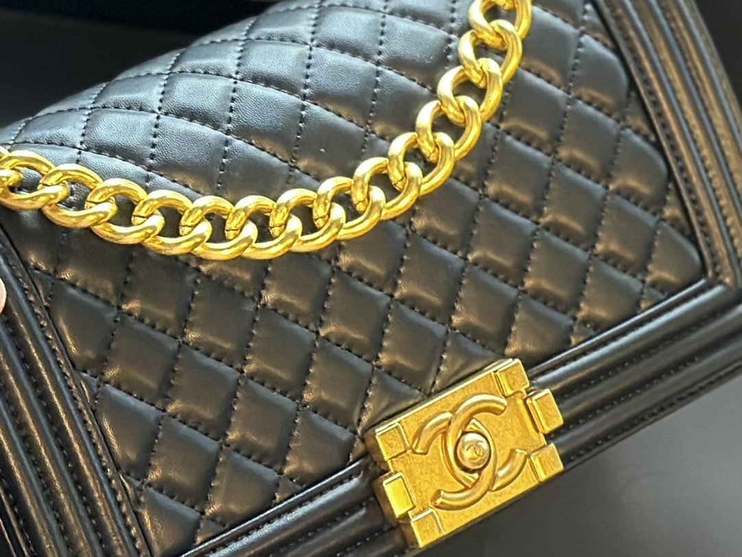 cc-new-arrival-leboy-bag-size-25cm-1596