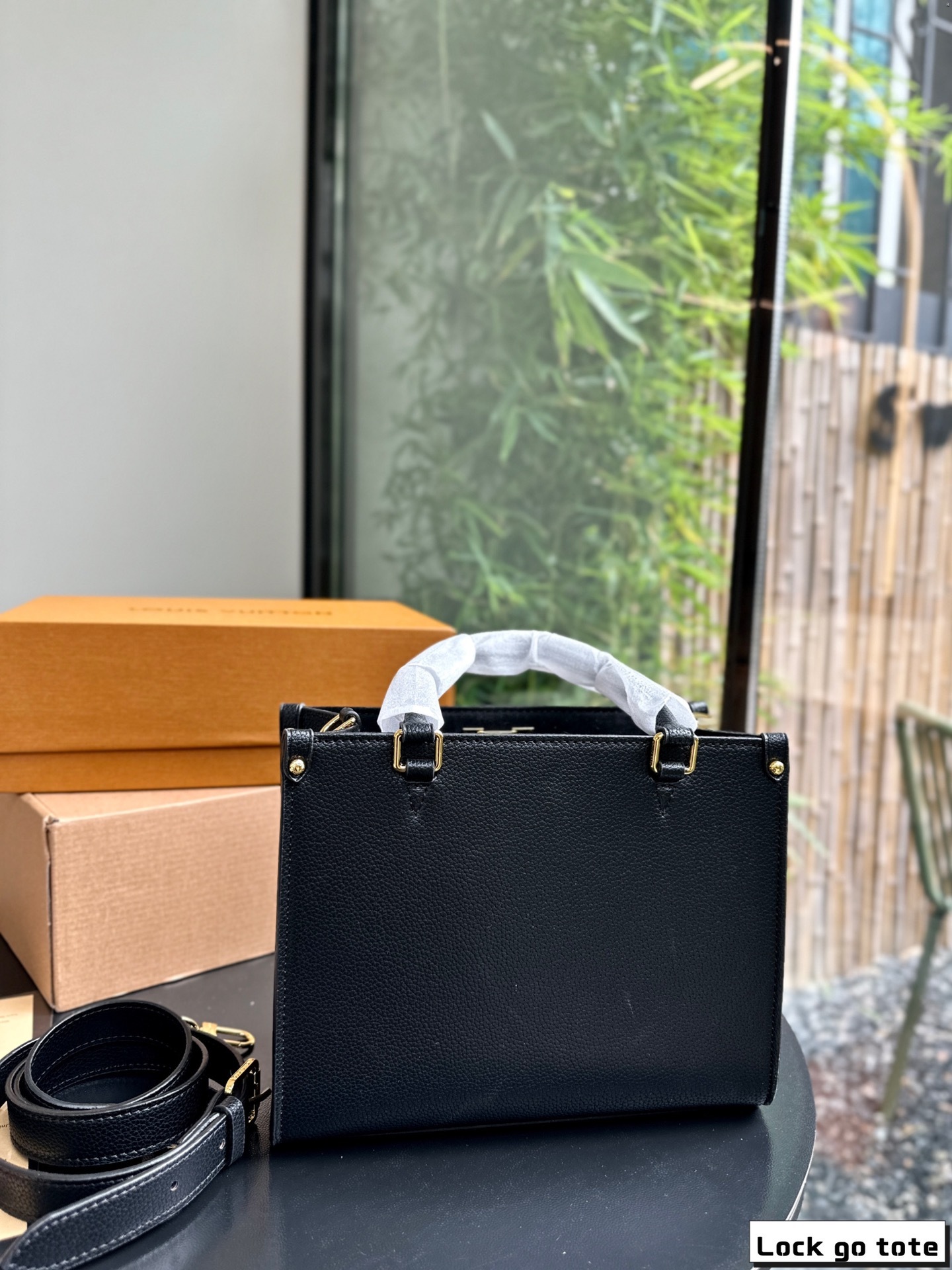 louis-new-arrival-lock-amp-go-tote-bag-size-25-20-cm-6477