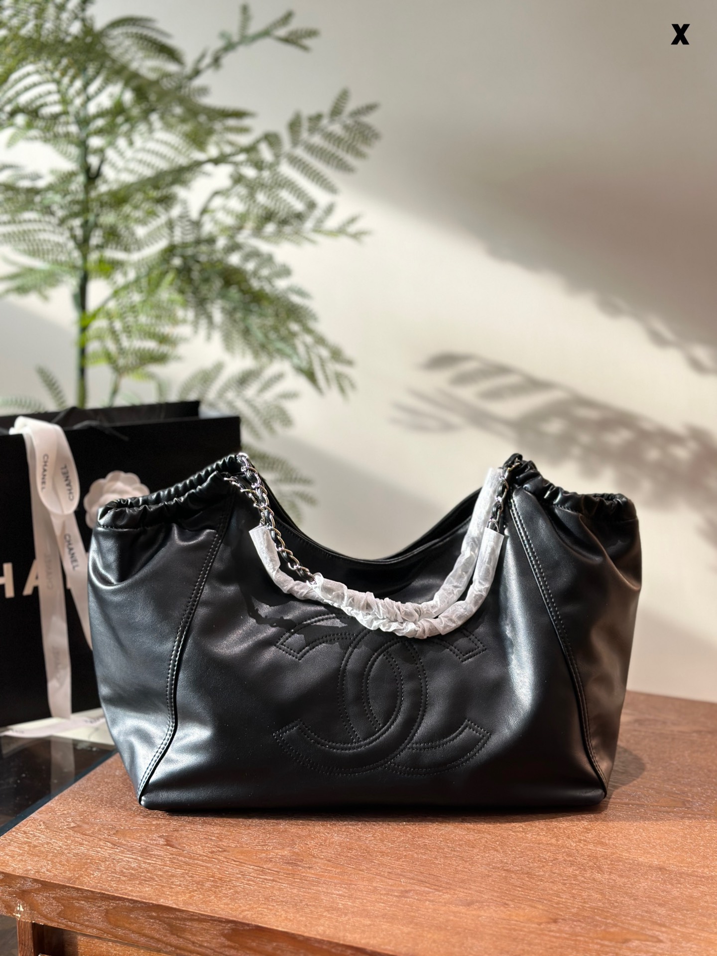 CC new arrival tote bag size: 43*30cm