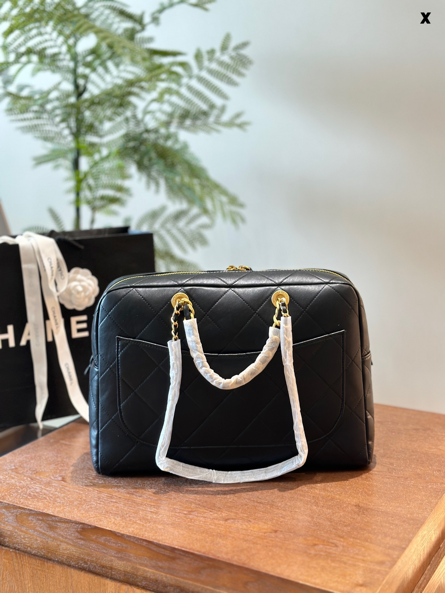 Louis new arrival 24s tote bag size: 38cm