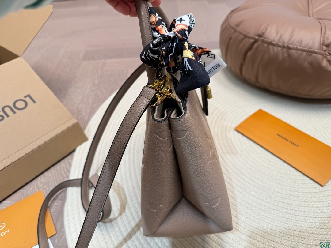 Louis new arrival Montaigne bag size: 28 * 20 cm