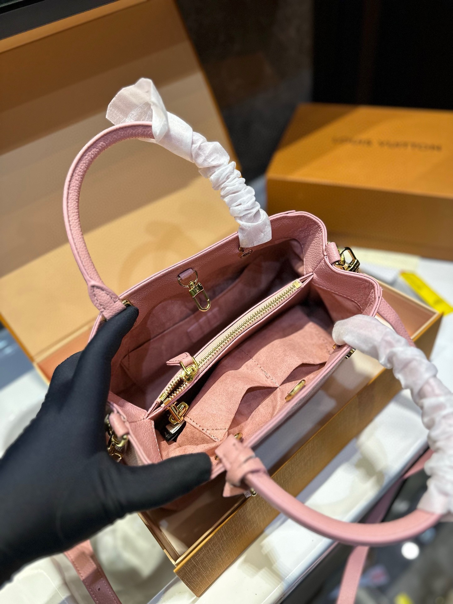 louis-2024-new-arrival-montaigne-bag-size-28-20-cm-2802