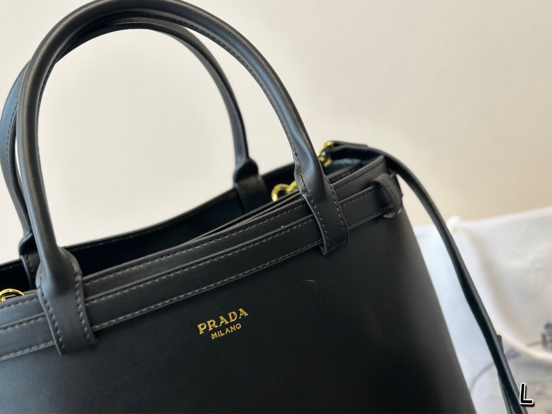 pra-new-arrival-soft-grain-bag-5630