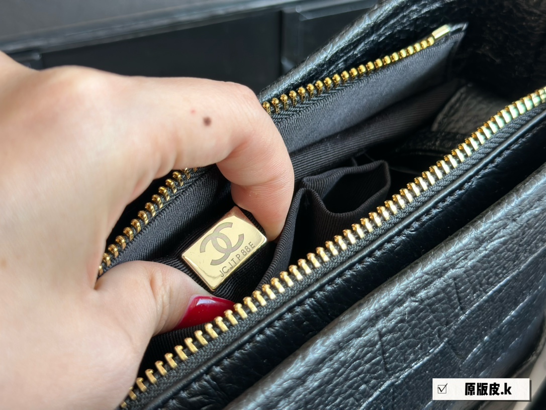 Cc new arrival Gabrielle small bag size: 20*15*8cm