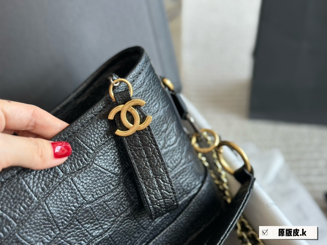 Cc new arrival Gabrielle small bag size: 20*15*8cm