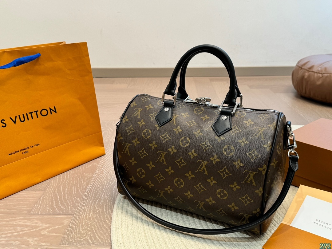 Louis new arrival speedy bag size: 30 * 21 cm