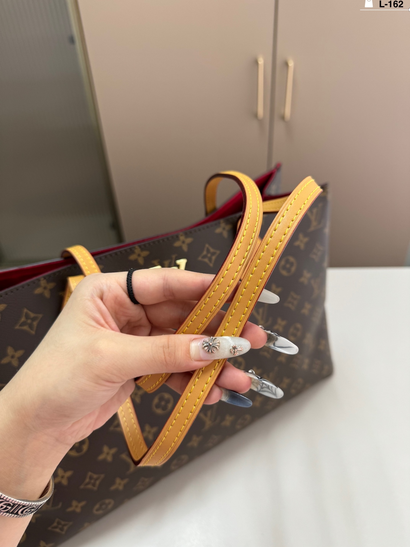 Louis new arrival tote bag size: 43.13.27 cm