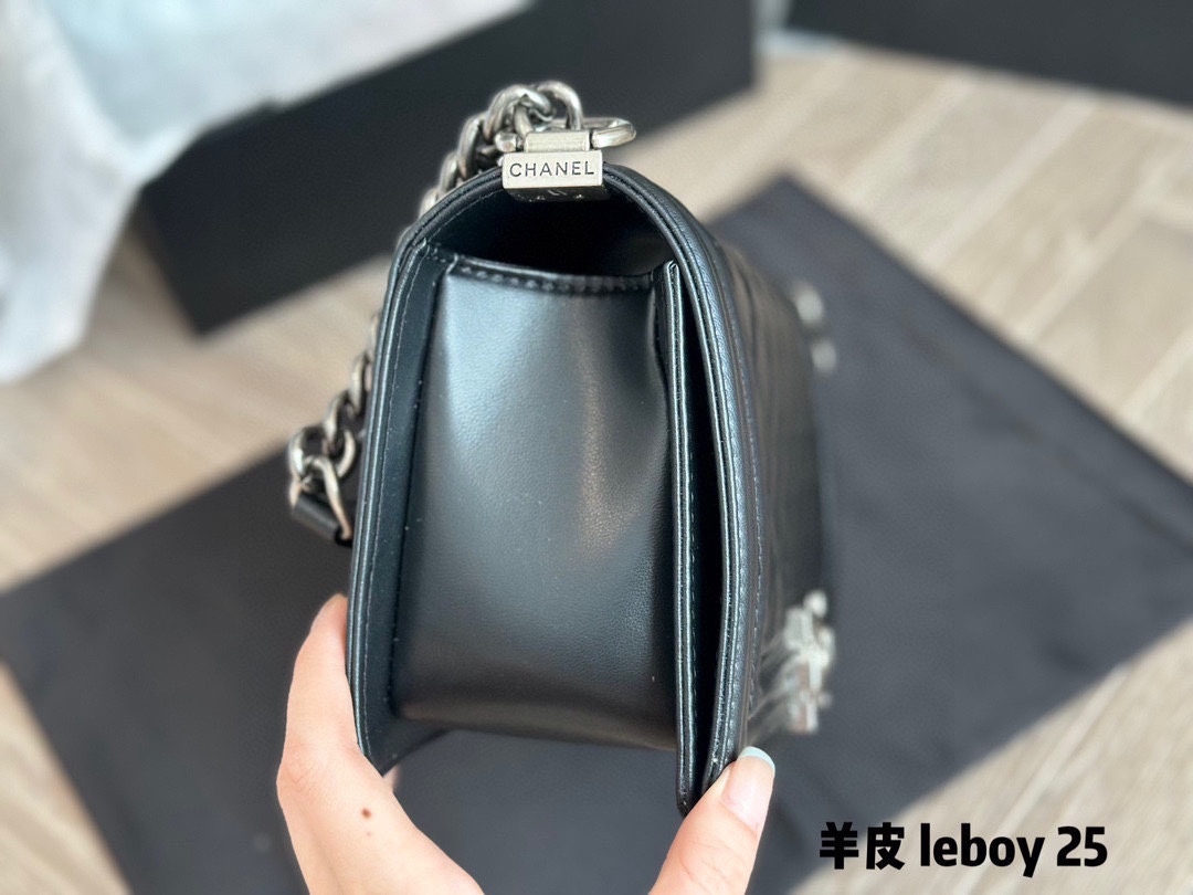 cc-new-arrival-leboy-bag-size-25-cm-7583