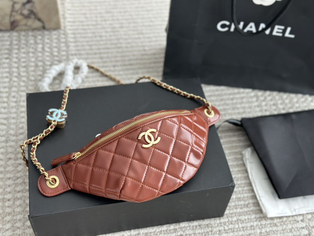 cc-new-arrival-bumbag-crossbody-bag-size-23-13-cm-4682