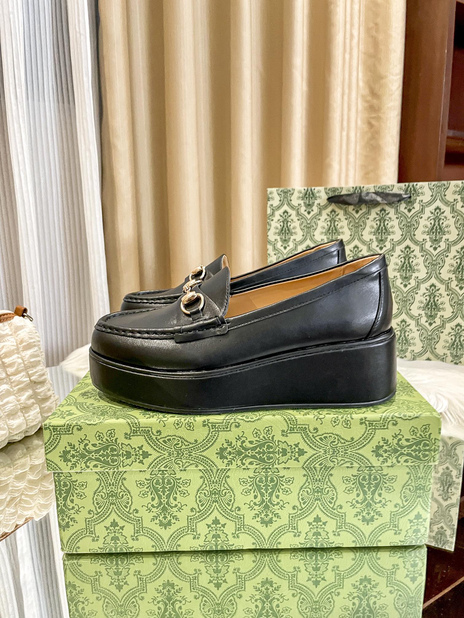 gg-new-arrival-women-loafers-heels-5-5-cm-2481