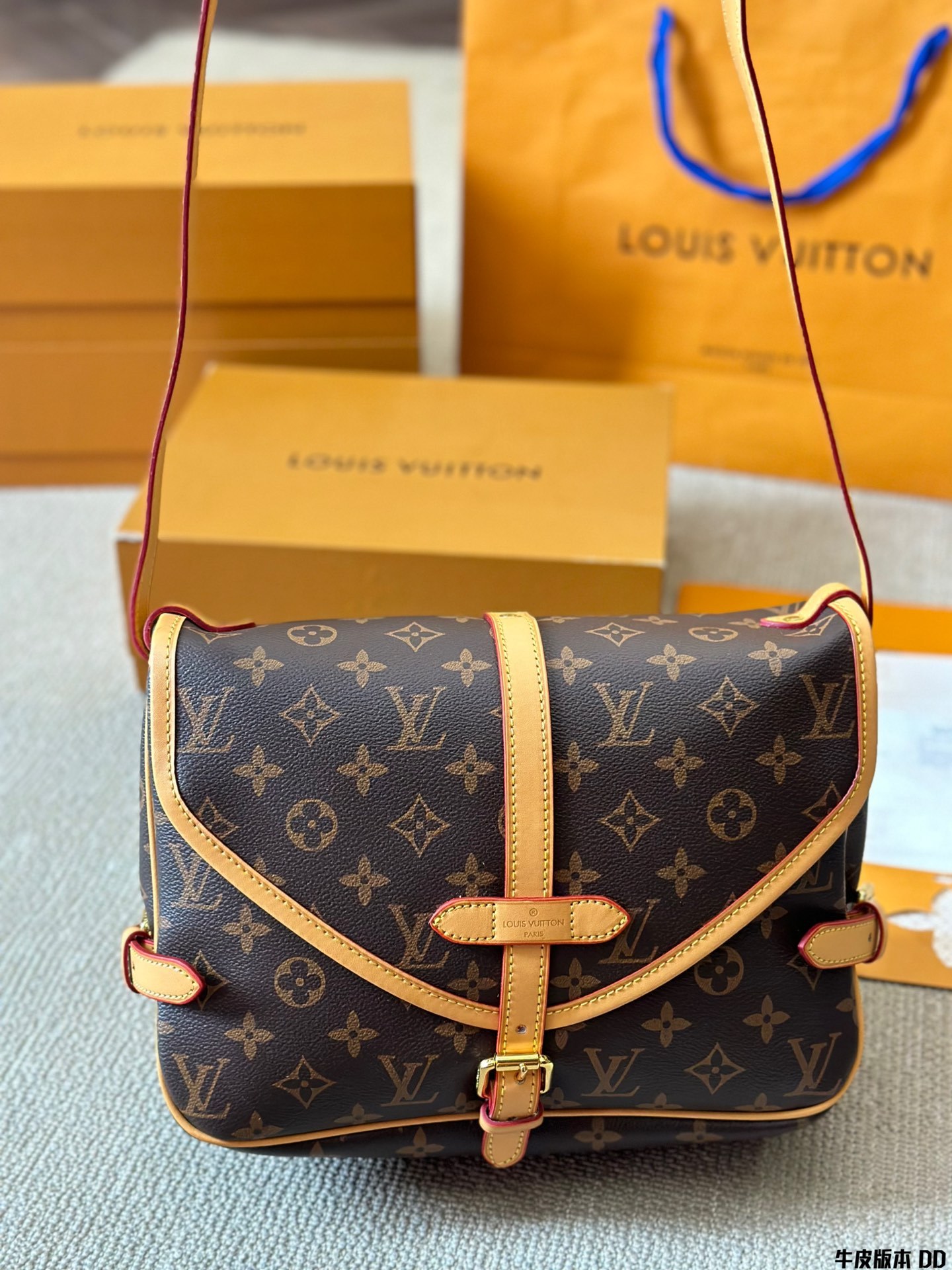 louis-new-arrival-saumur-bb-bag-size-27-22cm-3615