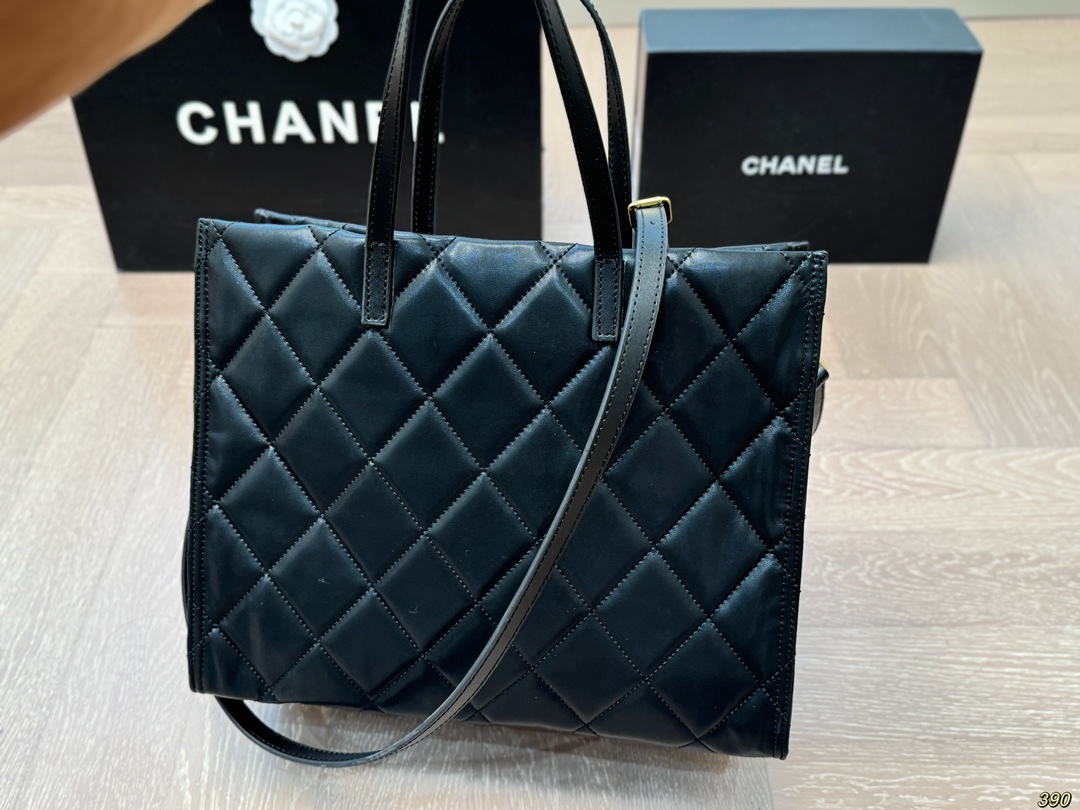 Cc new arrival tote bag size; 33 * 27 cm