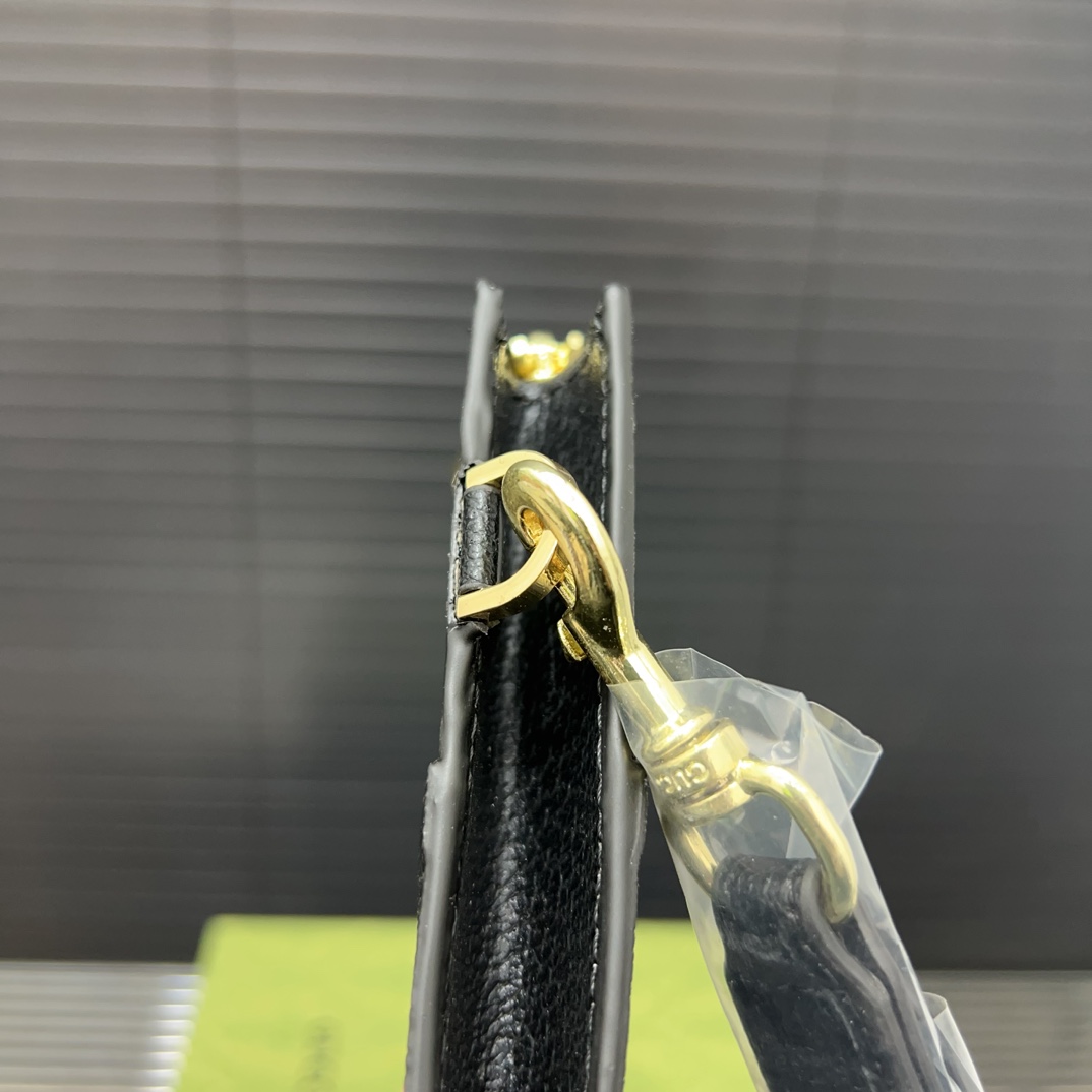 GG new arrival hand bag size: 17 * 27 cm