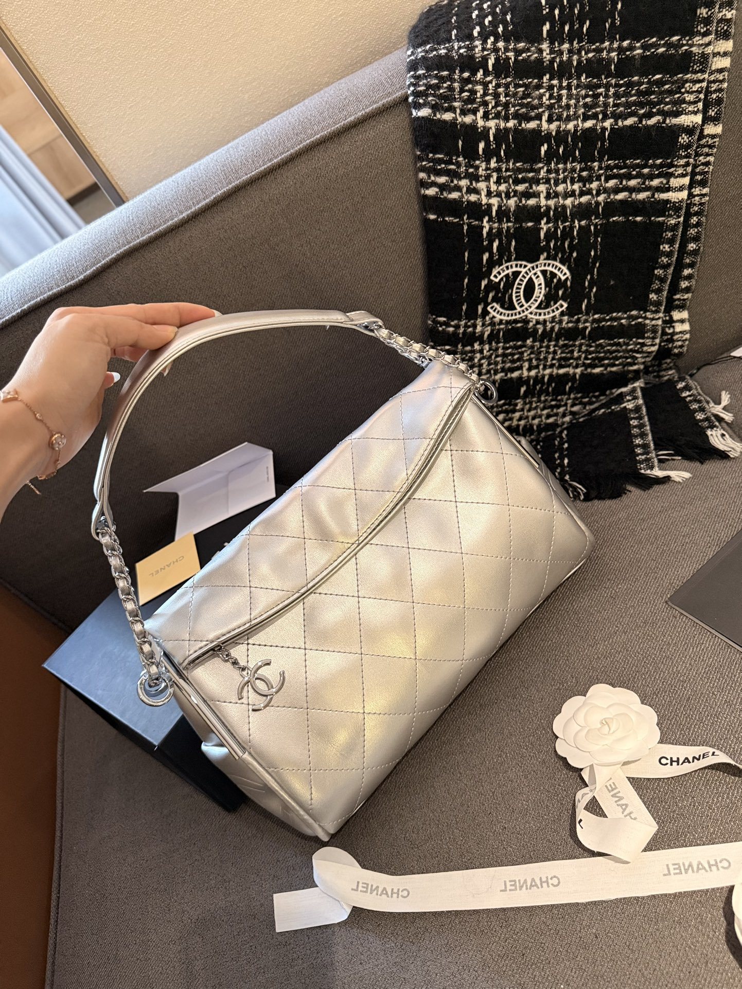 cc-new-arrival-hobo-bag-size-30-cm-1633