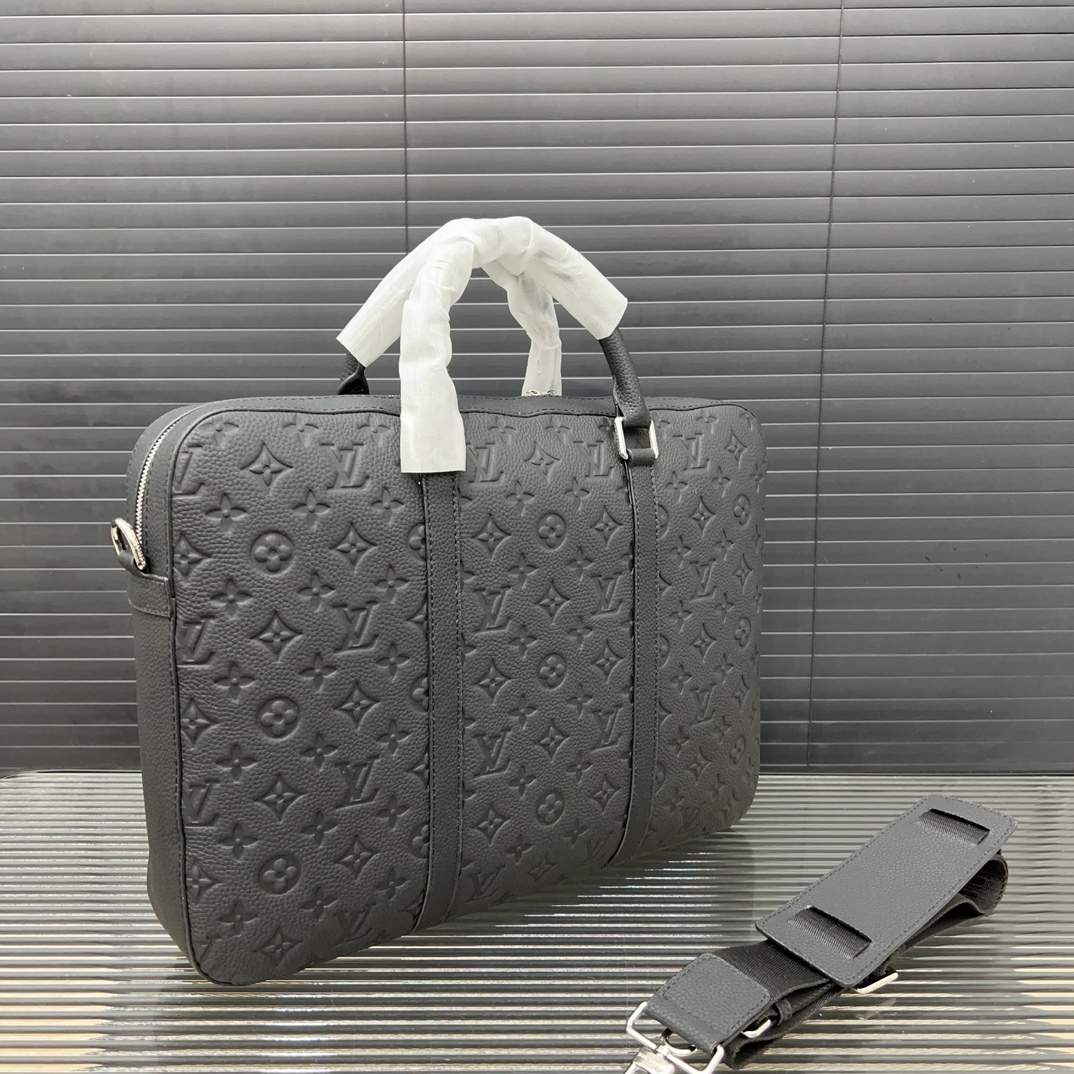 Louis new arrival briefcase laptop bag size: 28*38 cm