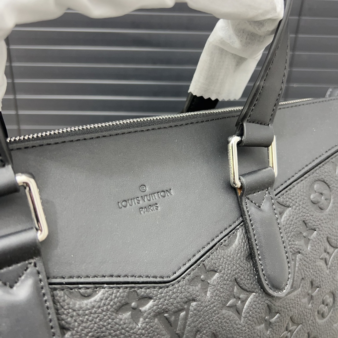 Louis new arrival briefcase laptop bag size: 29*39 cm