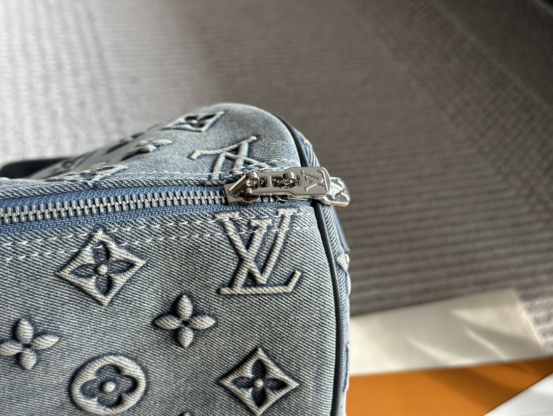 Louis new arrival denim keepall bag size: 50 cm