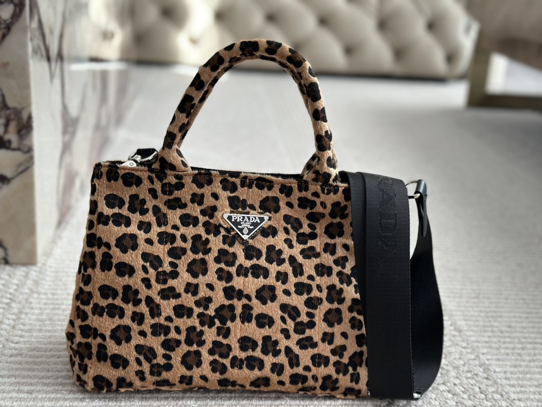 pra-new-arrival-tote-bag-006-size-30-20cm-942