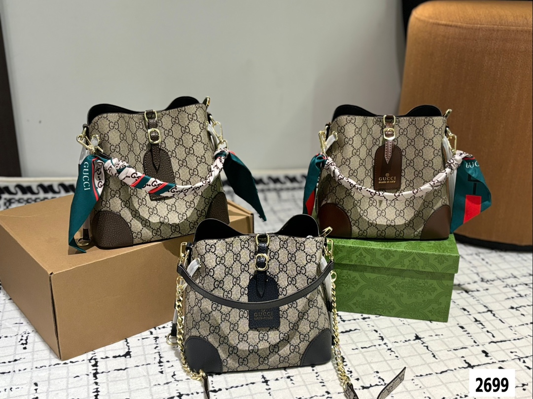 gg-emblem-new-arrival-tote-bag-size-21-20-cm-113