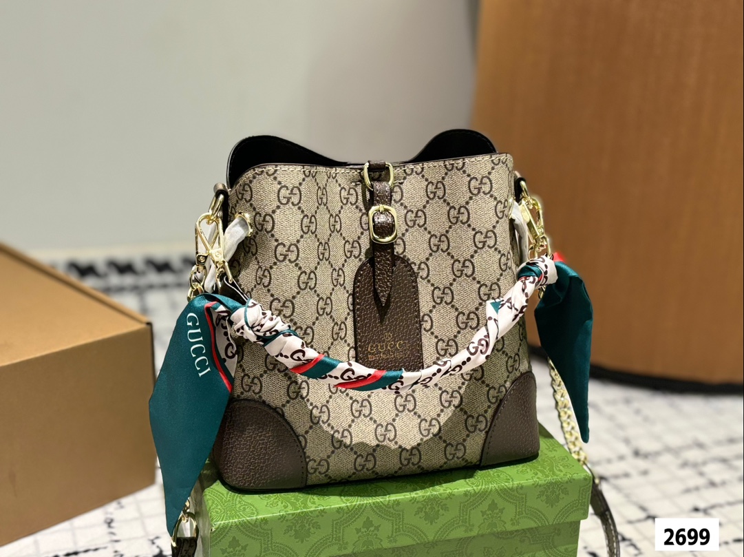 gg-emblem-new-arrival-tote-bag-size-21-20-cm-113