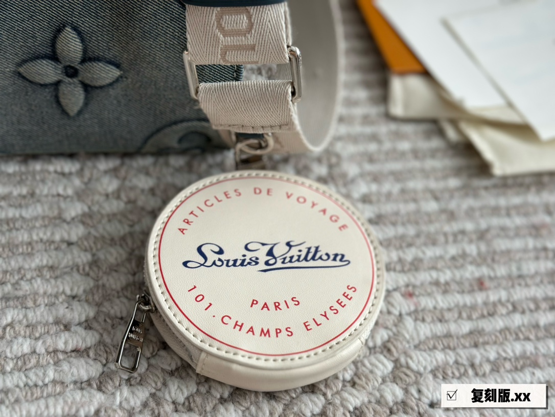 Louis new arrival onthego tote bag size:25*19cm