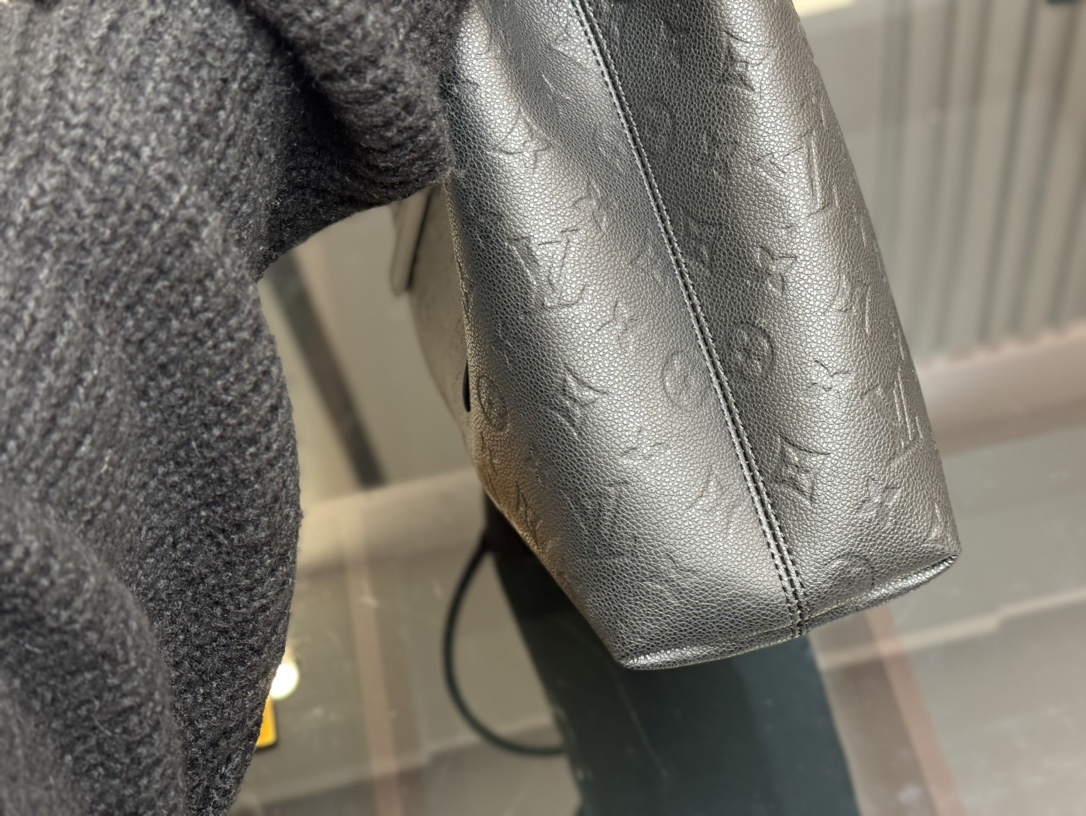 louis-new-arrival-babylone-tote-bag-size-40-29-cm-1639