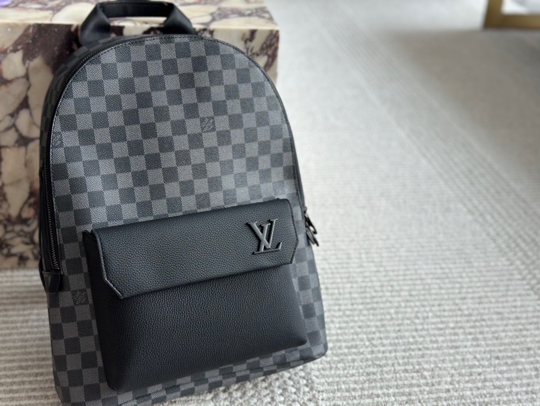 louis-new-arrival-men-backpack-bag-008-size-36-28cm-6356