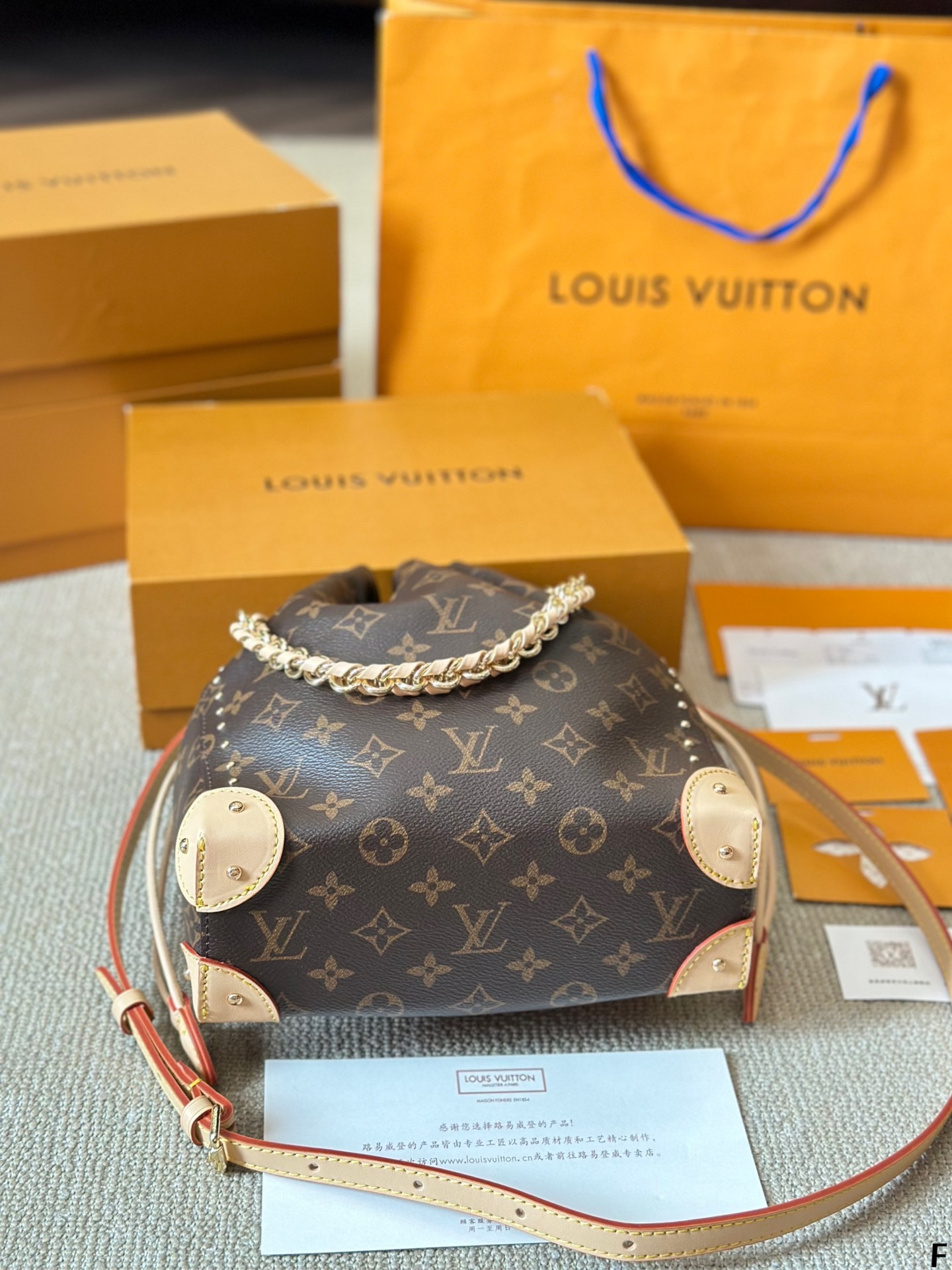 louis-new-arrival-noe-trunk-bag-size-23-25-cm-5721