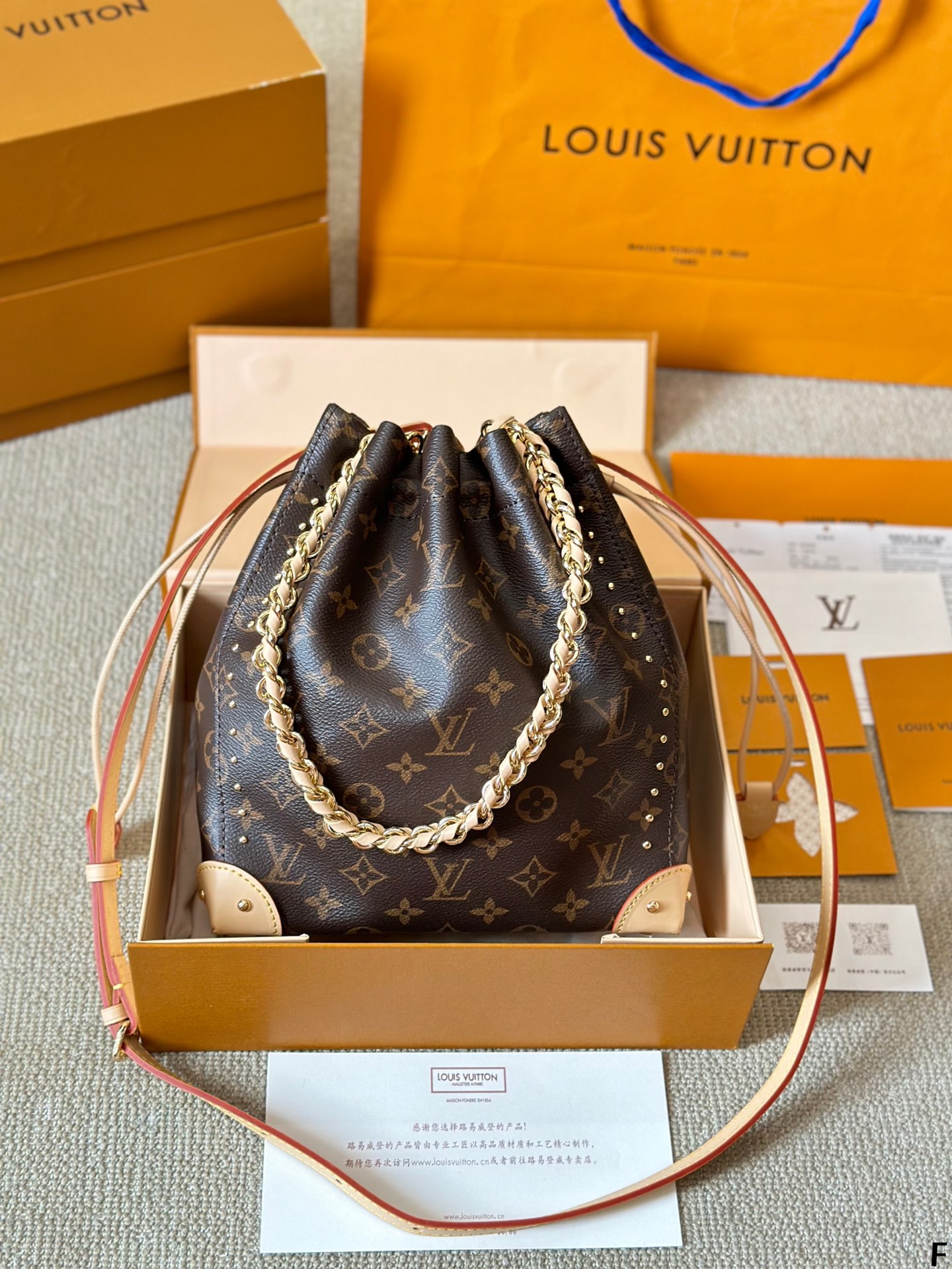 louis-new-arrival-noe-trunk-bag-size-23-25-cm-5721