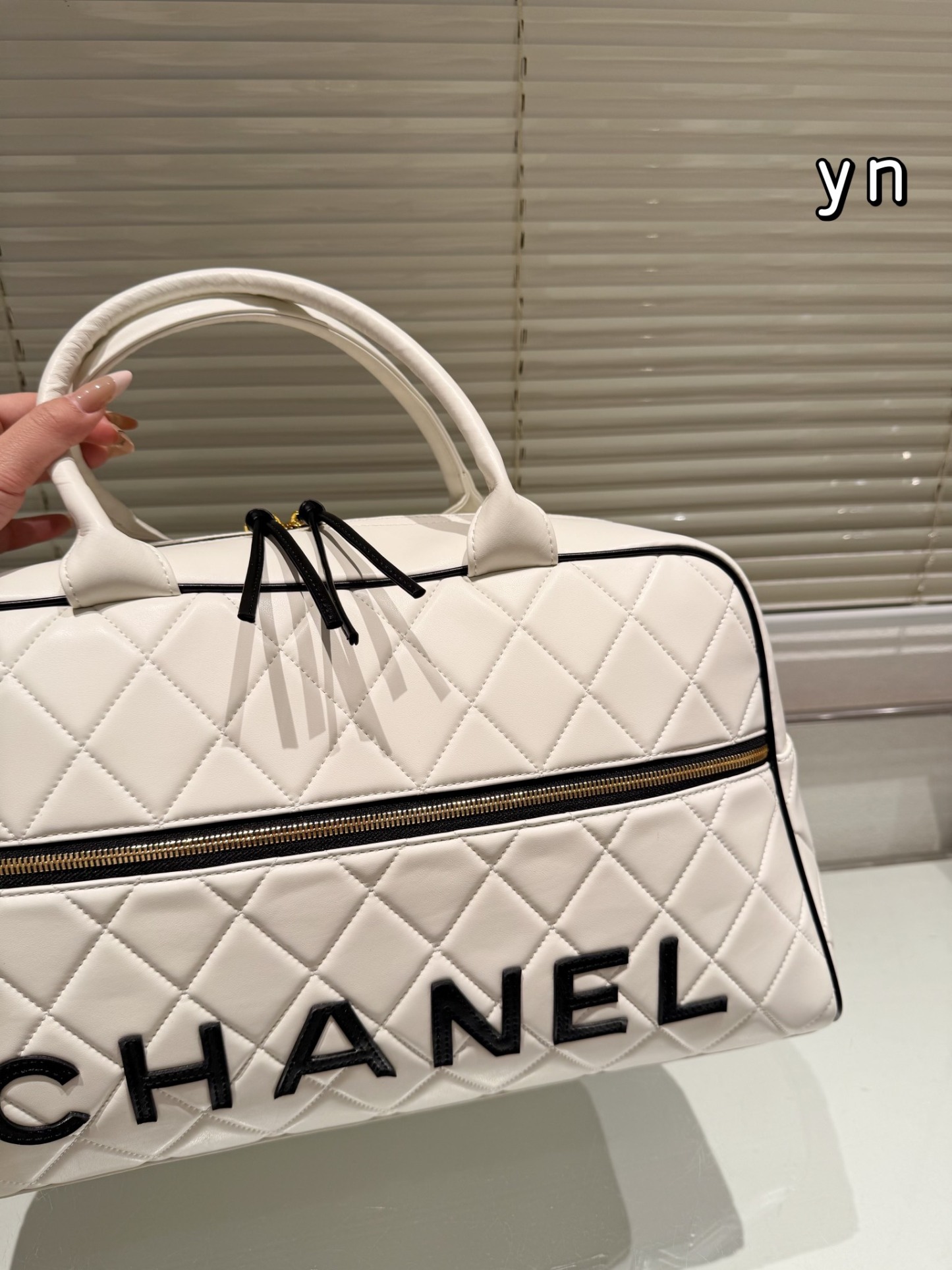 cc-new-arrival-24c-maxi-bag-size-46-27-cm-2134