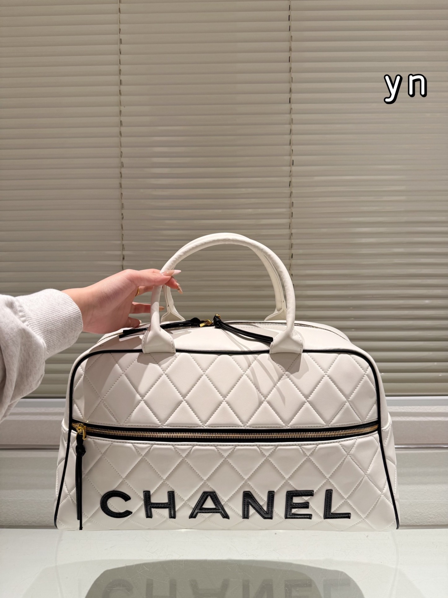 cc-new-arrival-24c-maxi-bag-size-46-27-cm-2134