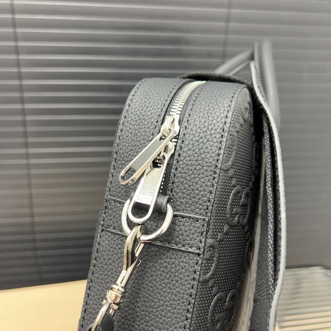 GG new arrival briefcase laptop bag 003 size: 38*28 cm