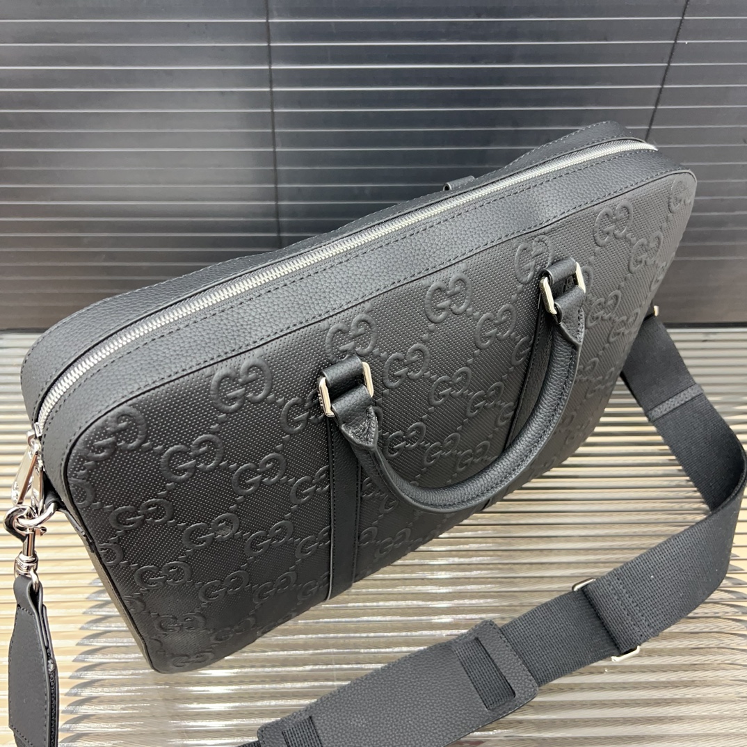 GG new arrival briefcase laptop bag 003 size: 38*28 cm