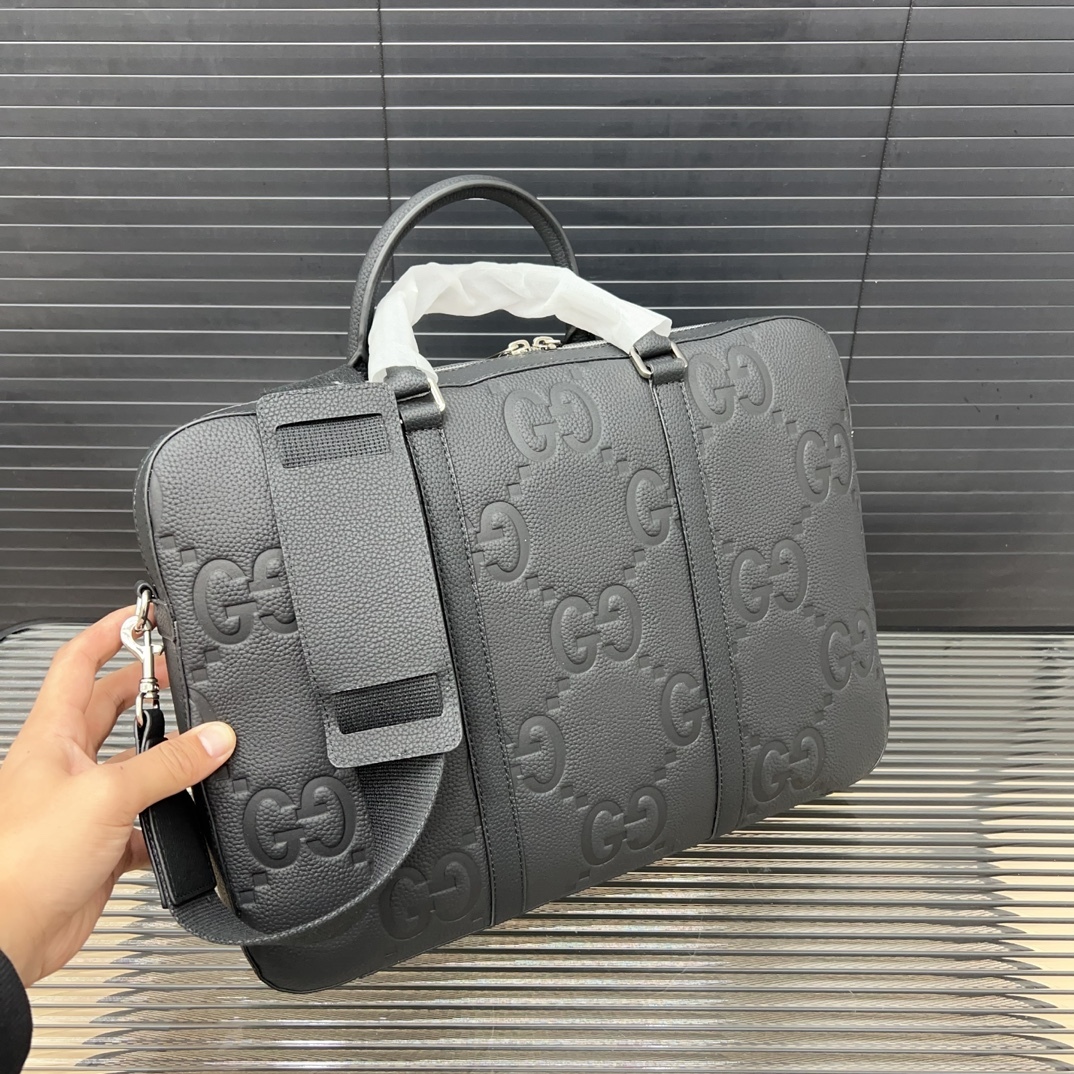 GG new arrival briefcase laptop bag 002 size: 38*28 cm