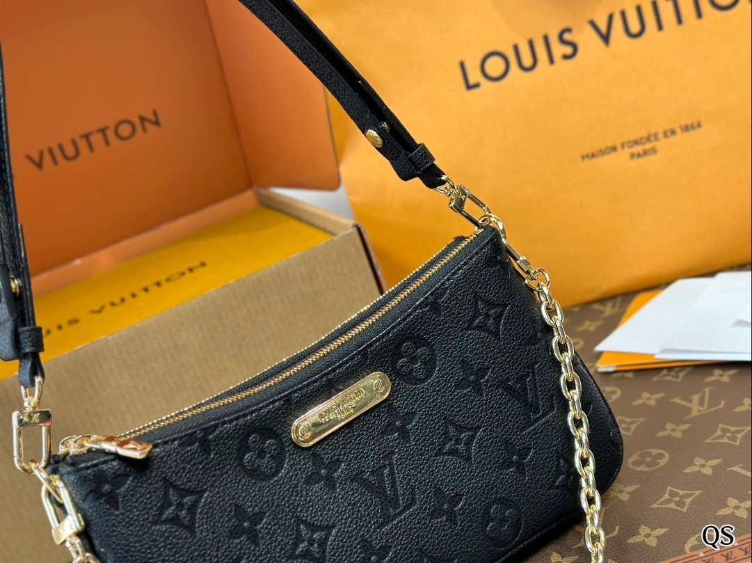 louis-new-arrival-hobo-pochette-bag-size-24-11-cm-3295