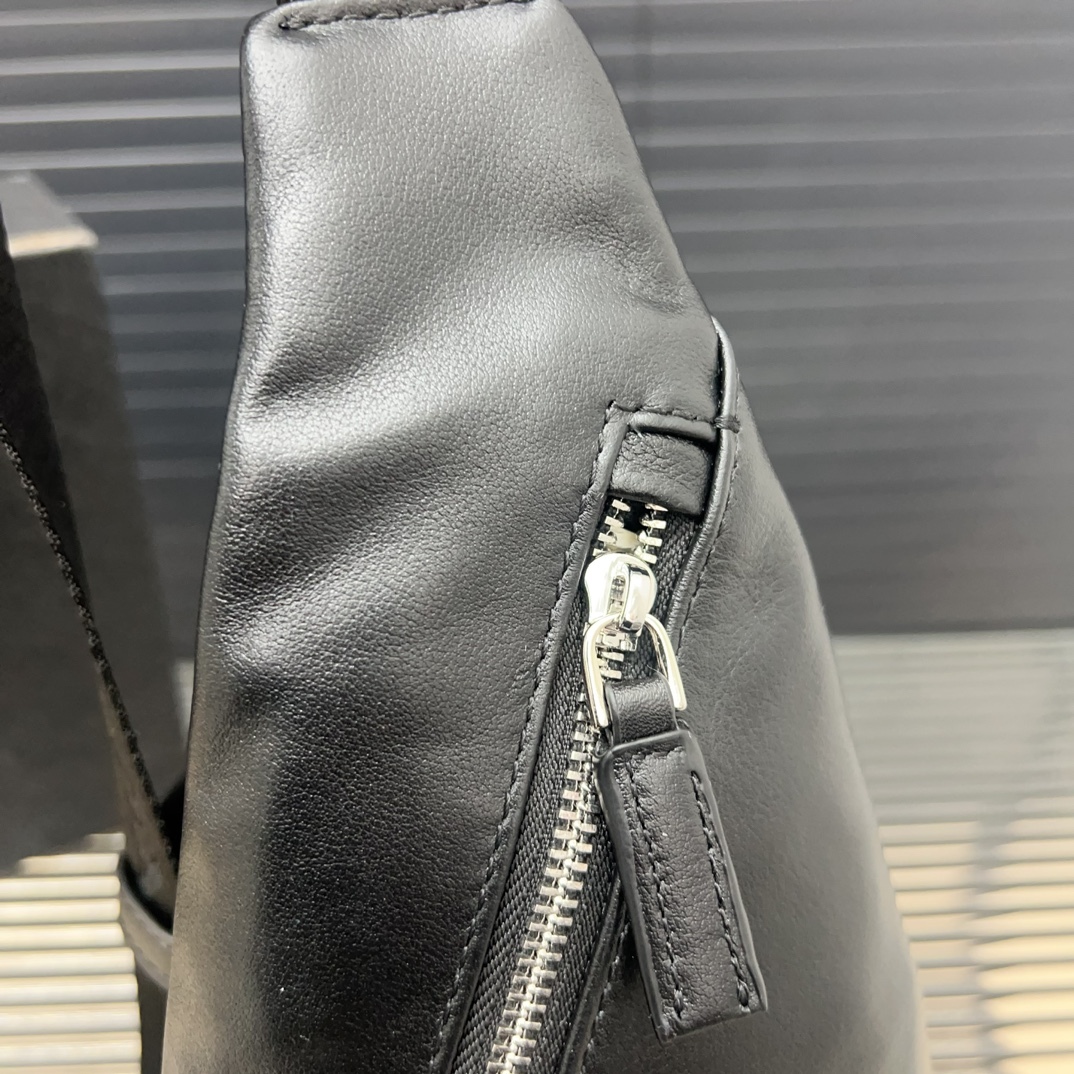 Pra new arrvial Cross men bag 002 size: 17*32 cm