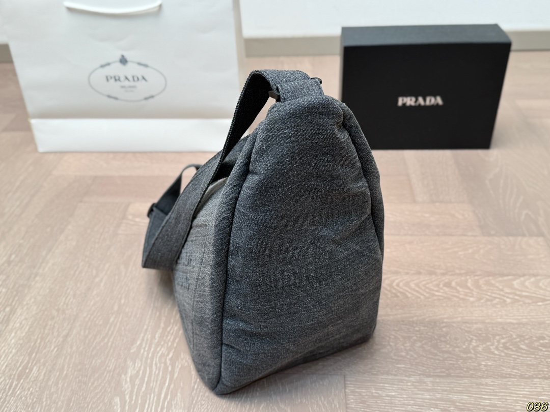 Pra new arrival denim crossbody bag size:50 * 29 cm