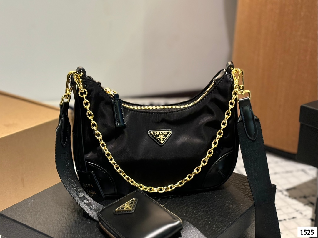 pra-new-arrival-hobo-bag-size-22-16cm-1263