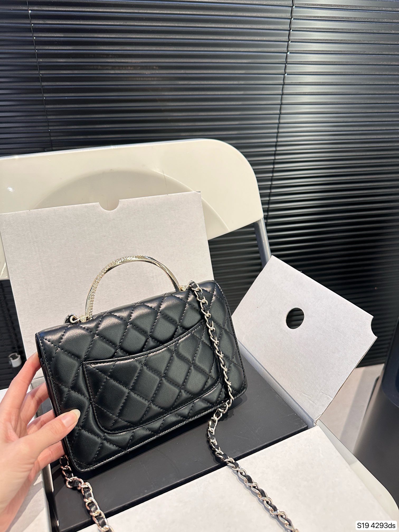 CC new arrival woc handbag size: 19*12.5 cm