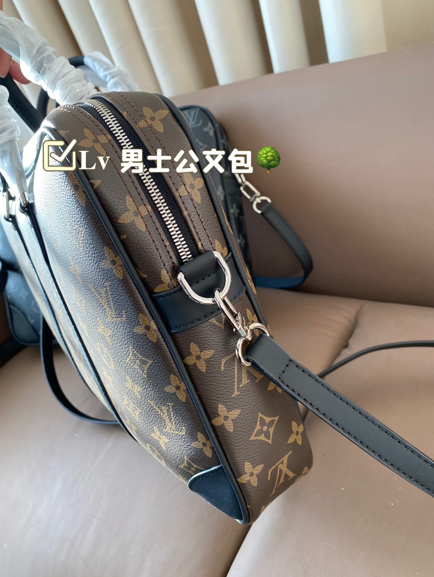 louis-new-arrival-briefcase-laptop-bag-005-size-37-27-cm-7184